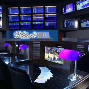 William Hill Race &amp; Sports Book at Silver Sevens Casino (Las Vegas, NV)
