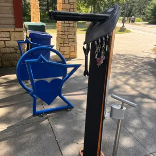 Bicycle station in front of ranger station-note the really Minnesotan bike rack.