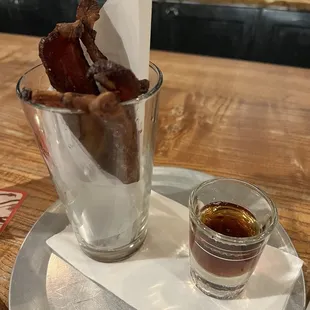 Pint-O-Bacon