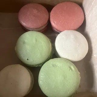 Each Macaroon