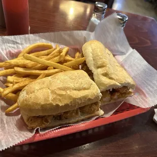 Fried Shrimp Po'Boy