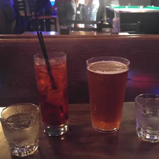 Drinks &amp; shots for 2.