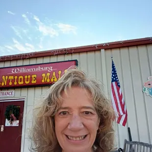 Williamsburg Antique Mall