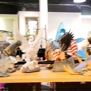 Come checkout our Wildlife home decor