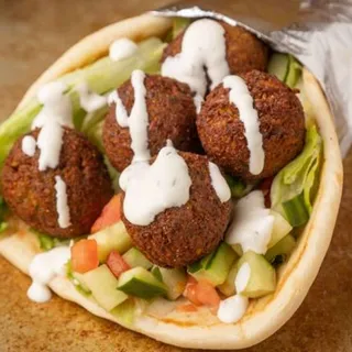 Falafel gyro