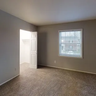 Upgraded Hancock  2 Bedroom Townhome