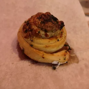 Garlic Knot / IG: @mwy.eats