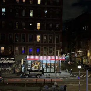 Williamsburg Pizza