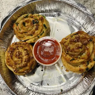 Garlic Knots (4)