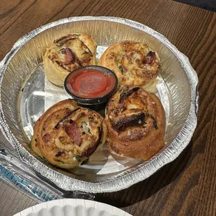 Pepperoni garlic knots