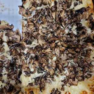 Tartufo, worst pizza on the menu.