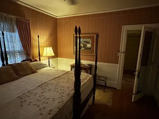 Colonial Capital Bed & Breakfast