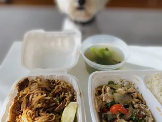 Lily Thai Restaurant 