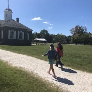Tour guide