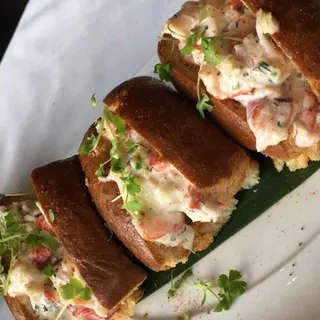 Crab & Lobster Roll