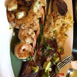 Broiled Seafood Platter