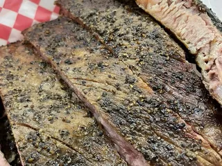 M & M Old Hickory Smokehouse