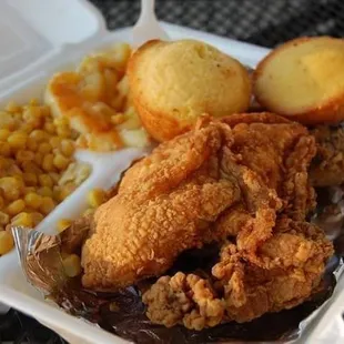 chicken wings, fried chicken, chicken, bbq chicken, fried chicken wings, poultry, food, bbq wings, chicken wings and fried chicken