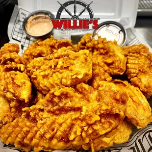 poultry, chicken wings, fried chicken wings, fried chicken, chicken wings and fried chicken, food, chicken, bbq wings, bbq chicken