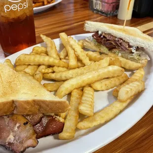 BLT ( minus the T)