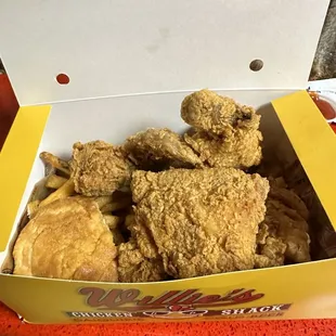 bbq chicken, bbq wings, chicken wings and fried chicken, chicken wings, fried chicken, poultry, food, chicken, fried chicken wings