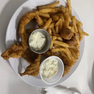 All you can eat fish. Very dry. Not fresh. :/