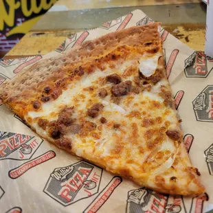Cajun Willie Slice