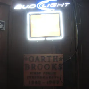 Garth Brooks, First Public Performance, 1985-1987 marker