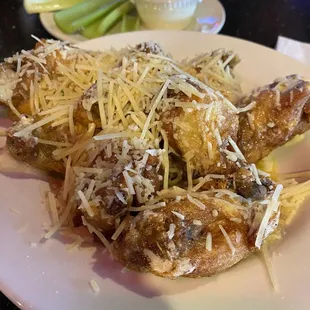 Garlic Parm Wings 8pcs