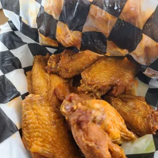 Grippos Dry Rub Wings.