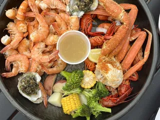 Seaside Raw Bar