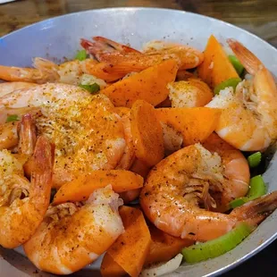 Steamed shrimp