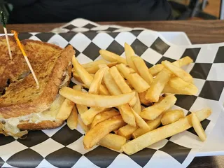 Greens Fork Family Diner