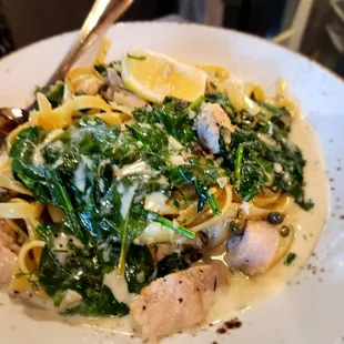 Salmon &amp; Spinach Fettuccine