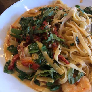 Vodka Prawn Fettuccine