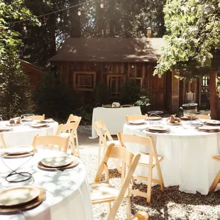 The seating area for guests. Photography: https://www.corazonphotography.net/