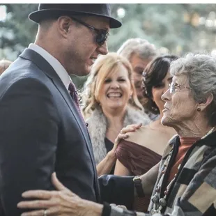 Perfect venue for families    Photo Credit- https://www.pictureyourlegacy.com