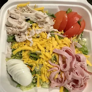 Chef&apos;s Salad (takeout w/ dressing on the side) - this was a really good salad!