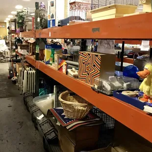 Pets boot in back corner. Awesome gentleman donates profits to local shelters!