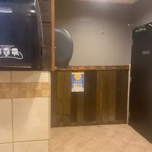 Bathroom - I like that they have paper towels and an air dryer!