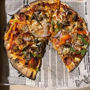 Willy&apos;s Deluxe Wood Fired Pizza