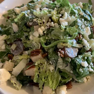 Apple, pecan salad