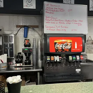 Interior, Willy&apos;s.