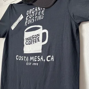 Decided to check out this coffee shop that's hidden in a back lot.  Ordered double espresso shot and was good!