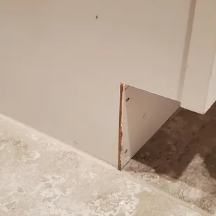 Another example of lazy craftsmanship.