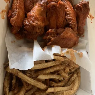 10pc Buffalo Wings with Fries