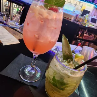 The Pink Drink &amp; Mojito with pineapple juice
