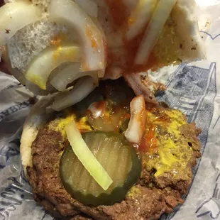 They forgot my lettuce and tomatoes
