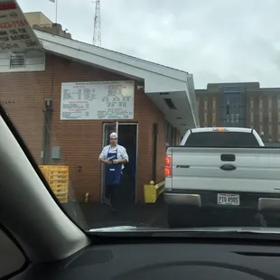 Wilson&apos;s Drive Thru