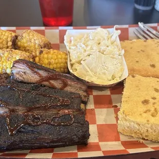 More of the same St. Louis Ribs Platter / Award Winning